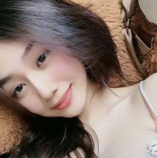 Clip sex Trần Hà Linh lồn múp địt nhau cực cháy với bạn trai